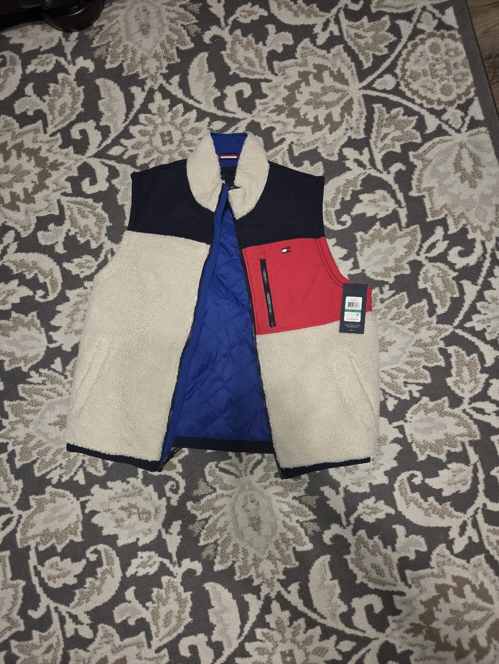 Tommy Hilfiger Men's Red, Navy & Cream Sherpa Fleece Vest